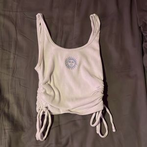white crop top with sun design, brand new, Hollister,XS